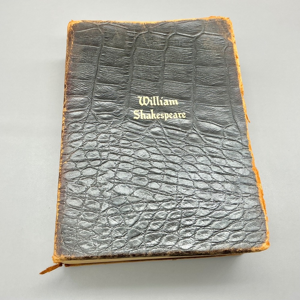 William Shakespeare Complete 37 Volumes in One 1930's Walter Black Leather Bound
